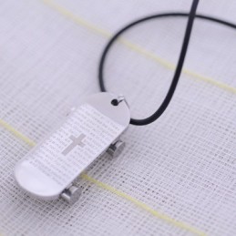 Muotilahja Lumilauta Raamattu Titaani Kaulakoru Riipus
