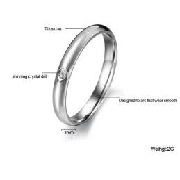 Luotettavan Laadukas Naisten Titaanisormus Strassilla