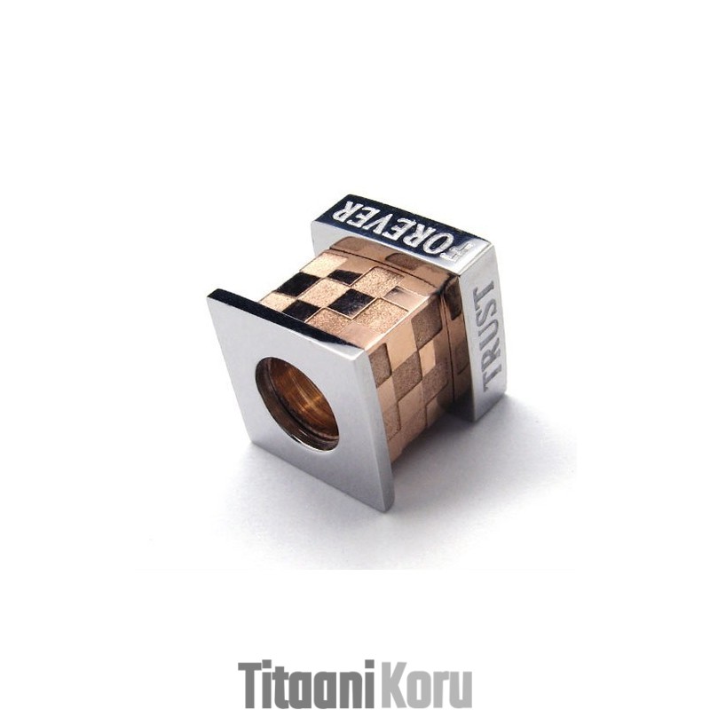 Muoti Rakkaus Ikuisesti Titaani Kaulakoruriipus (Kultainen) Muoti Rakkaus Ikuisesti Titaani Kaulakoruriipus (Kultainen)