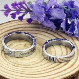 Laadun Ja Määrän Taattu Titaanisormus Rakastavaisille Timanteilla