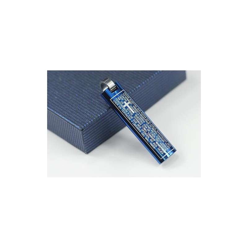 Hieno Raamatturistiriipus Ja Titaanikaulakoru