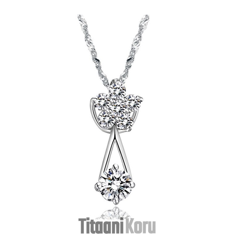 Luotettava Suorituskykyinen Naisten Platinapäällysteinen Titaanikaulakoru Timanteilla