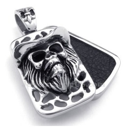 Cards Titanium Skull -Riipuskaulakoru (Vapaa Ketju)