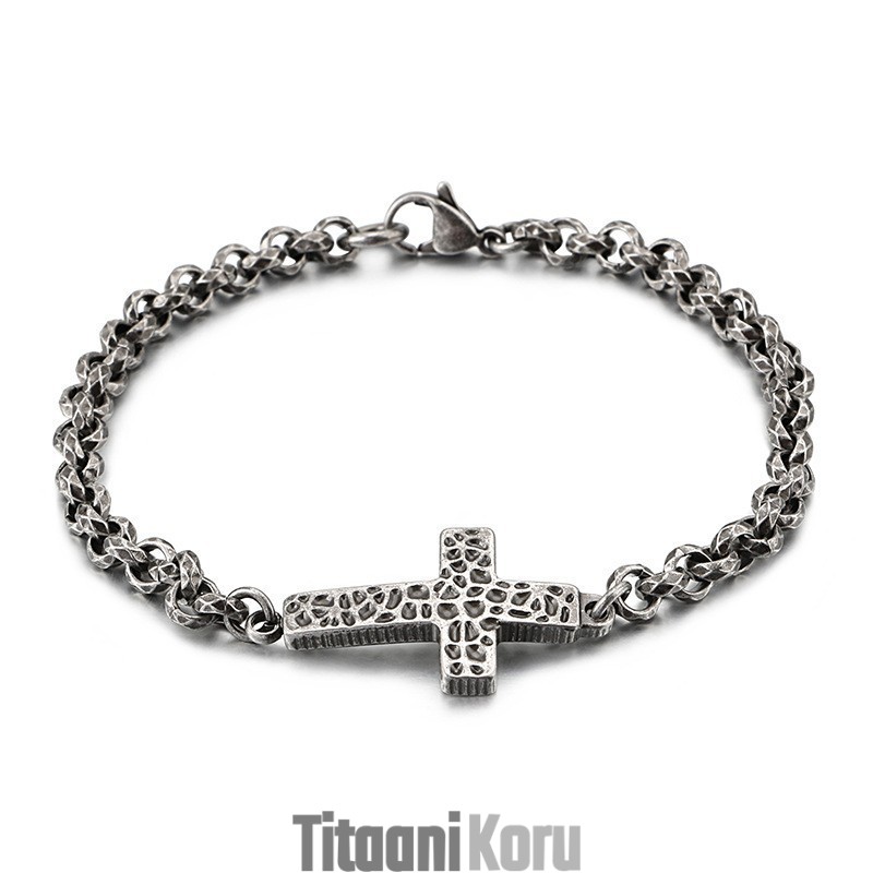 Edition Titanium Cross -Kaulakoru Miehille Titanium-Rannekoru Miehille Edition Titanium Cross -Kaulakoru Miehille Titanium-Rannekoru Miehille