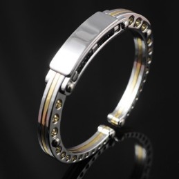 Miesten Titaanirannekkeet