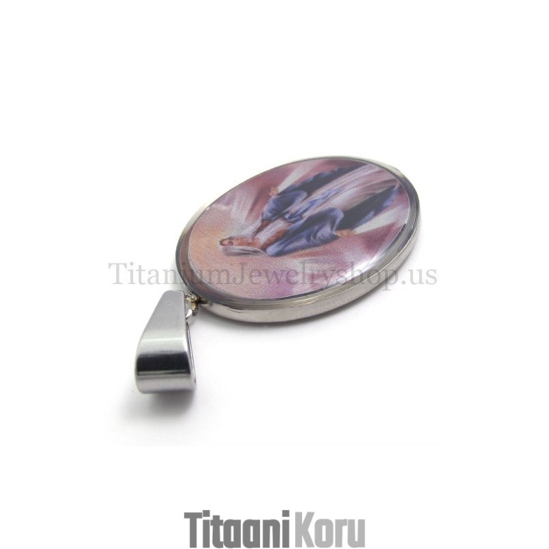 Jeesus-Sarjan Titaaniriipus Jeesus-Sarjan Titaaniriipus