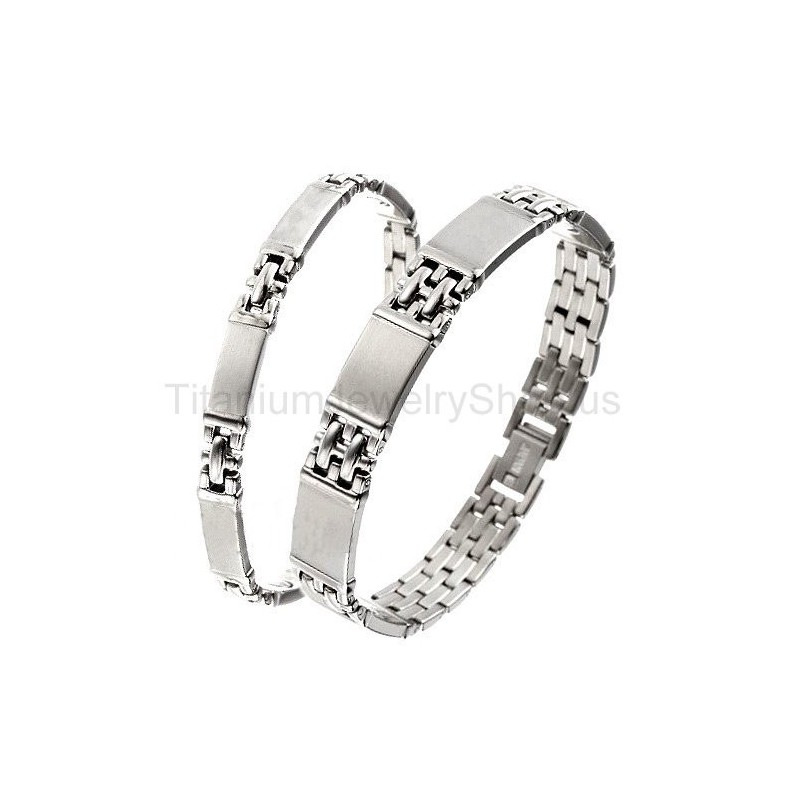 Titaanista Valmistetut Rakastavaisten Riipukset