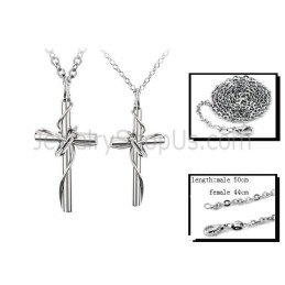 Titaanista Valmistetut Ruusukultaa Ja Mustaa Ristiä Muistuttavat Rakastavaisten Riipukset Ilmaisilla Ketjuilla C521