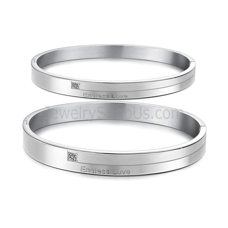 Tatanium "Endless Love" -Parirannekorut Strasseilla C870