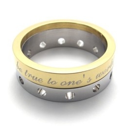 Puolikultainen Titaanisormus