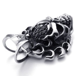 Musta Timanttikalkoriipus, Titaanipääkallo