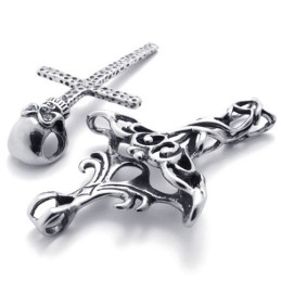 Ristipääkallo-Titaaniriipus