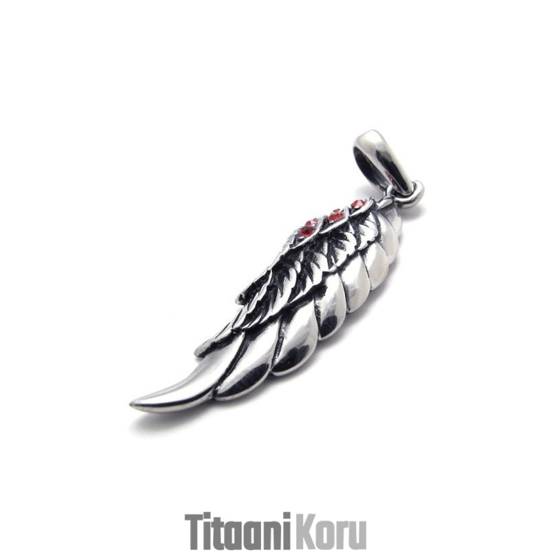 Höyhenpunainen Timantti-Titaaniriipus