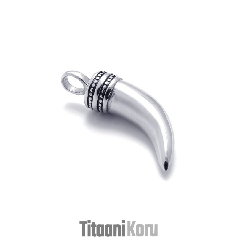 Titaaniriipus Härän Sarvella Titaaniriipus Härän Sarvella