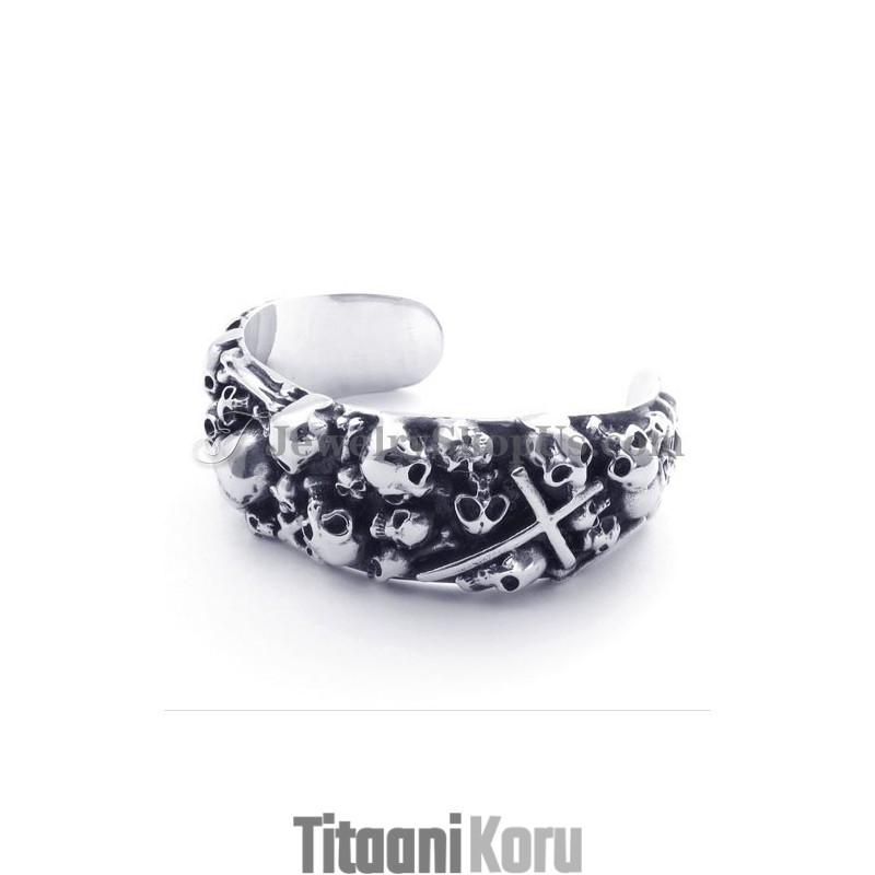 Titaanikallorannekoru Titaanikallorannekoru